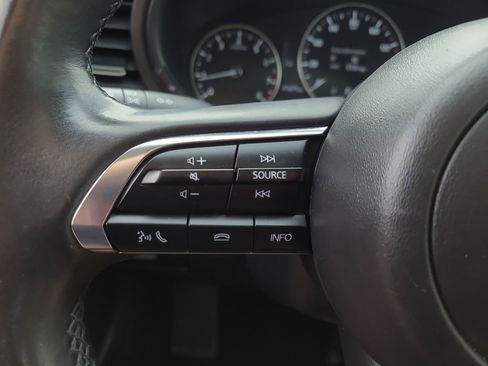 Used 2024 MAZDA MAZDA3 s image 27