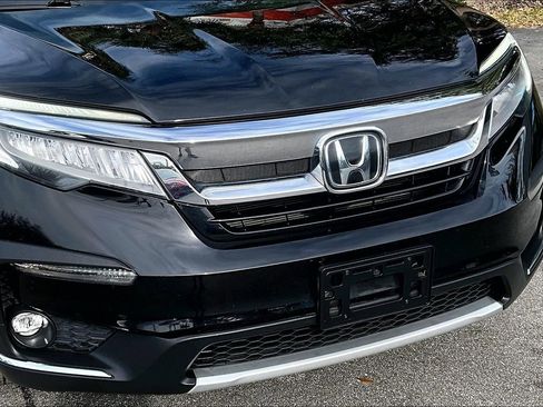 Used 2020 Honda Pilot Touring image 36