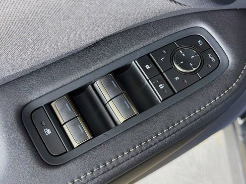 Used 2025 Lexus TX 350 AWD w/ Technology Package image 17