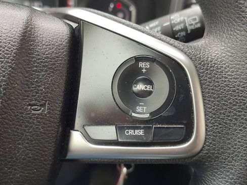 Used 2018 Honda CR-V LX image 8