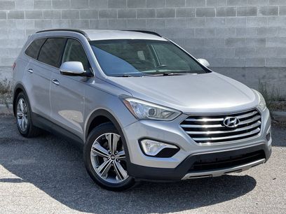Used 2016 Hyundai Santa Fe SE w/ Option Group 02