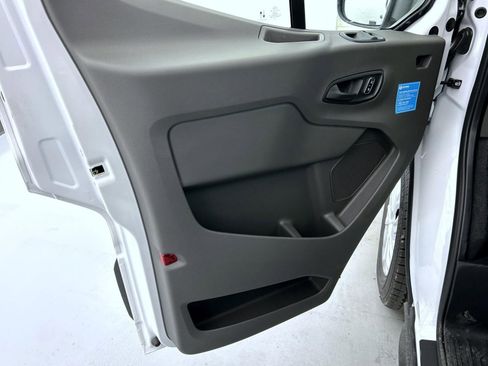 New 2026 Ford Transit 350 XL image 9