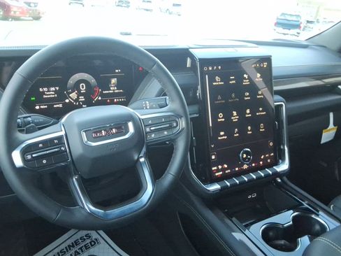 New 2026 GMC Yukon Elevation image 11