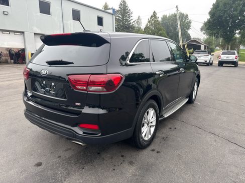Used 2020 Kia Sorento LX FWD image 3