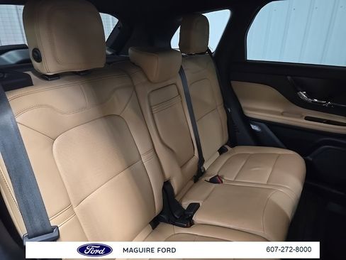 Used 2020 Lincoln Corsair Reserve w/ Equipment Group 202A image 17