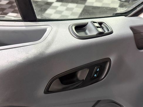 Used 2018 Ford Transit 350 XL RWD image 30