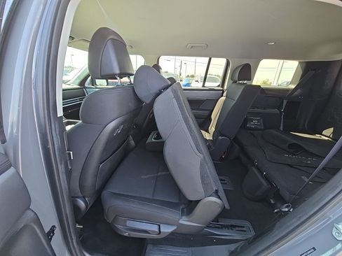 Used 2024 Hyundai Santa Fe SE AWD/4WD image 30