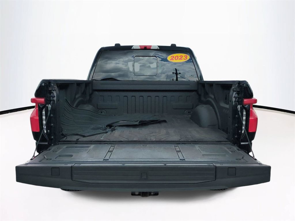 Used 2023 Ford F150 Lightning Platinum AWD/4WD image 14