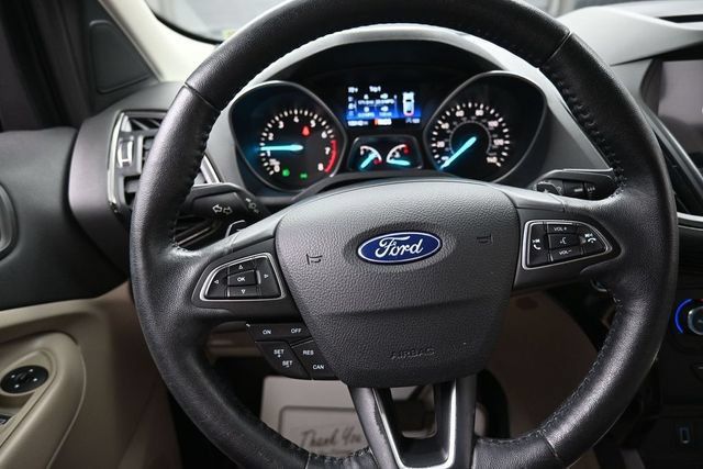 Used 2017 Ford Escape Titanium FWD image 8