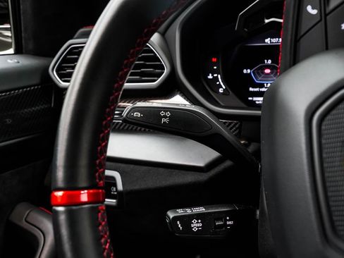 Used 2024 Lamborghini Urus Performante AWD/4WD image 38