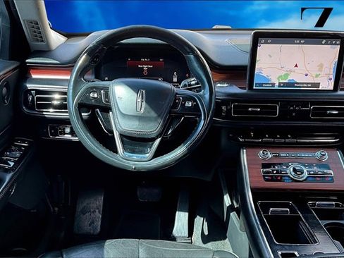 Used 2021 Lincoln Aviator Reserve w/ Equipment Group 208A image 5