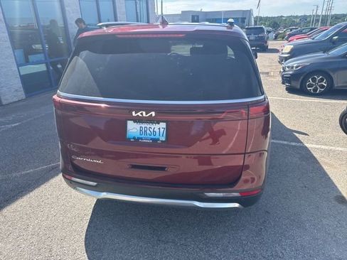 Used 2022 Kia Carnival SX Prestige FWD image 5