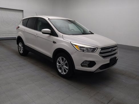 Used 2019 Ford Escape SE AWD/4WD image 11
