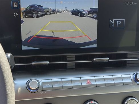 New 2026 Hyundai Kona SE image 17