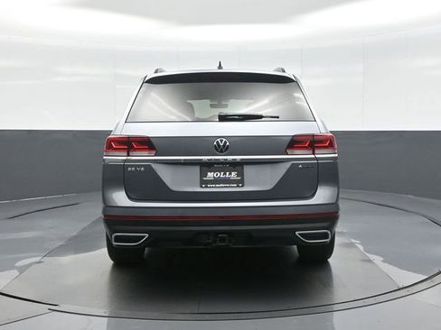Used 2023 Volkswagen Atlas SE w/ Panoramic Sunroof Package image 6