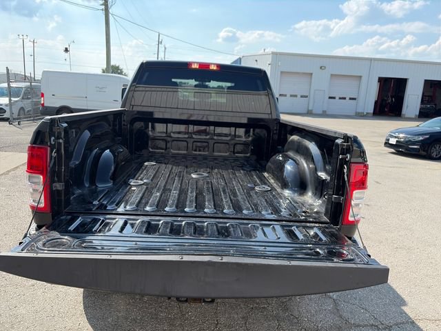 Used 2024 RAM 3500 Tradesman w/ Chrome Appearance Group AWD/4WD image 22