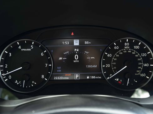 Used 2024 INFINITI QX50 Sport AWD/4WD image 22