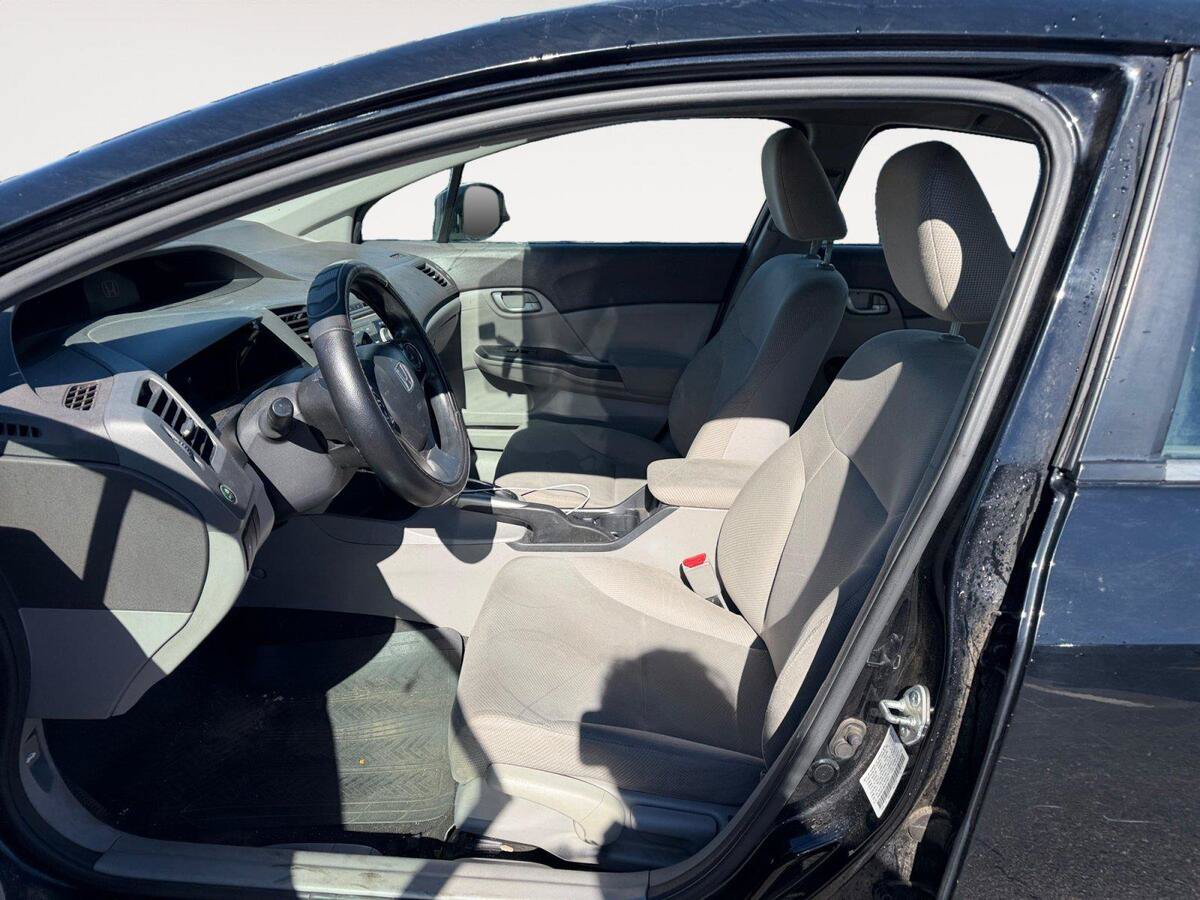Used 2012 Honda Civic LX image 9