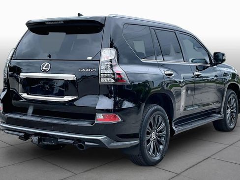 Used 2023 Lexus GX 460 Premium w/ Accessory Package AWD/4WD image 13