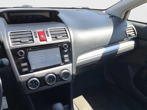 Used 2016 Subaru Crosstrek 2.0i Premium AWD/4WD image 19