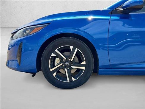 Used 2025 Nissan Sentra SV FWD image 21