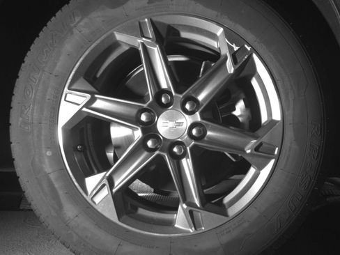 Used 2025 Chevrolet Blazer LT FWD image 16