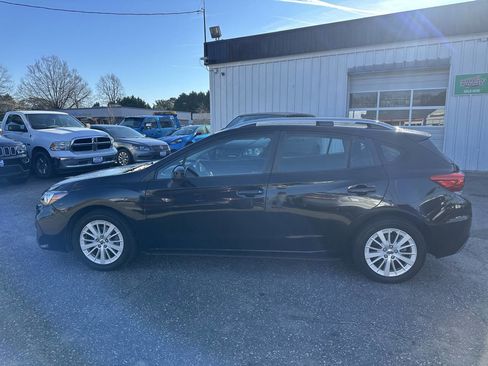 Used 2018 Subaru Impreza 2.0i Premium image 18