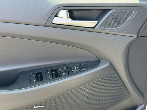 Used 2018 Hyundai Tucson SEL Plus AWD/4WD image 17