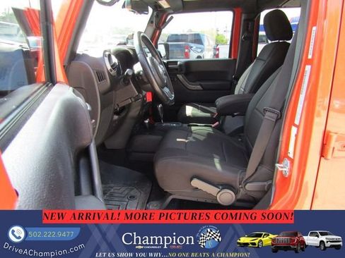 Used 2015 Jeep Wrangler Unlimited Sport w/ Quick Order Package 24S AWD/4WD image 11