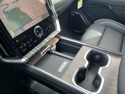 New 2026 GMC Acadia Denali w/ Super Cruise Package image 24