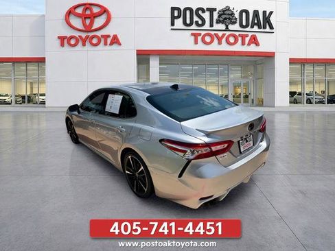 Used 2019 Toyota Camry XSE FWD image 5
