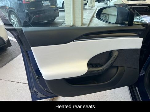 Used 2021 Tesla Model S Plaid image 12