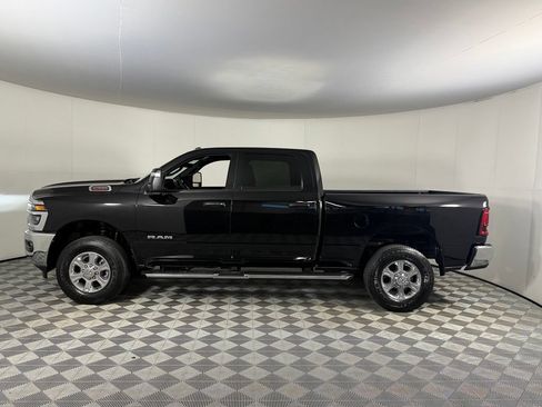 Used 2025 RAM 2500 Big Horn AWD/4WD image 10