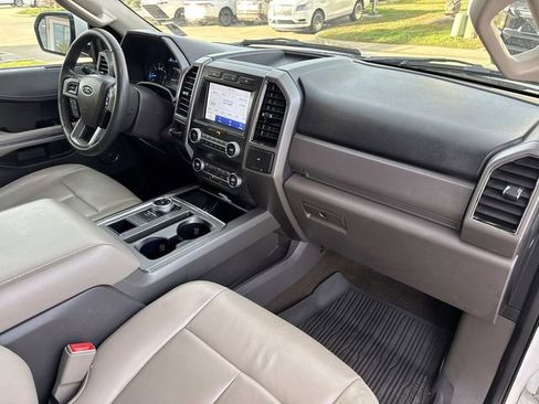Certified 2021 Ford Expedition XLT image 13