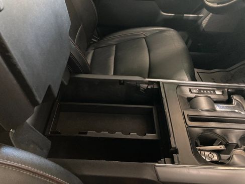 Used 2021 Ford F150 Lariat image 9