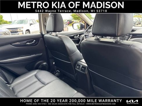 Used 2022 Nissan Rogue Sport SL w/ Premium Package AWD/4WD image 34