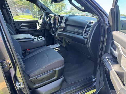 Used 2025 RAM 2500 Big Horn AWD/4WD image 14