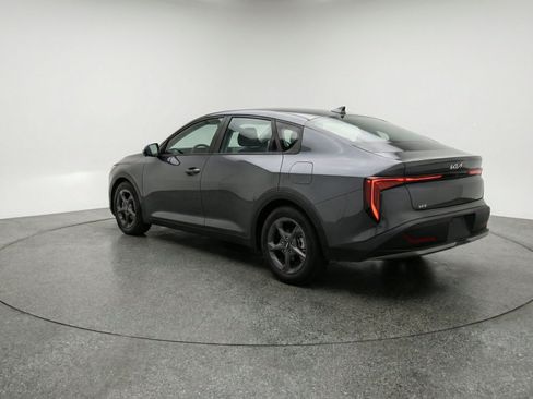 Used 2025 Kia K4 FWD image 6