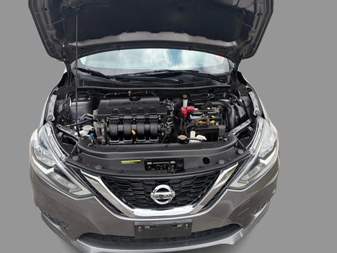 Used 2017 Nissan Sentra SV FWD image 13