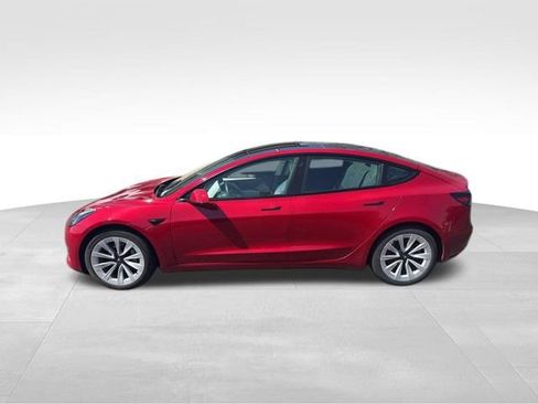 Used 2022 Tesla Model 3 Long Range image 6