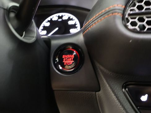Used 2025 Honda HR-V Sport image 39