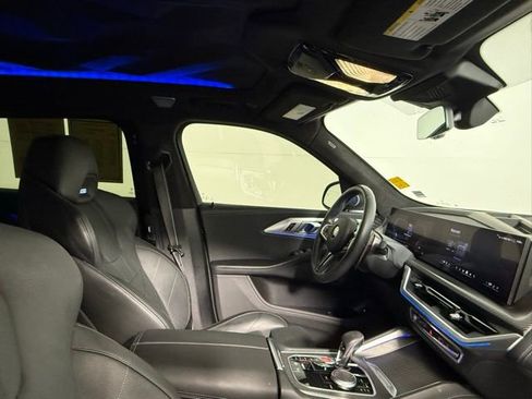 Used 2024 BMW XM image 70