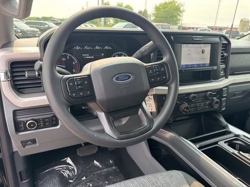 New 2025 Ford F350 XLT image 30