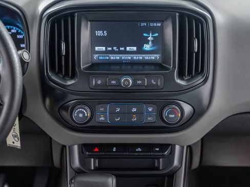 Used 2018 Chevrolet Colorado W/T image 20