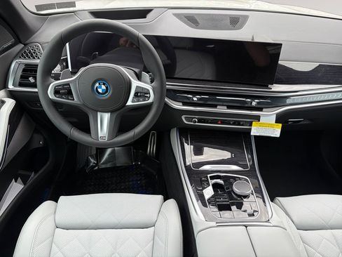 New 2026 BMW X5 xDrive50e AWD/4WD image 10