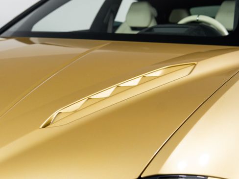 Used 2023 Lamborghini Urus S AWD/4WD image 33