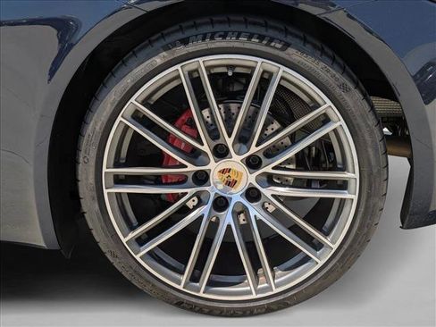 Used 2019 Porsche 718 Cayman GTS RWD image 20