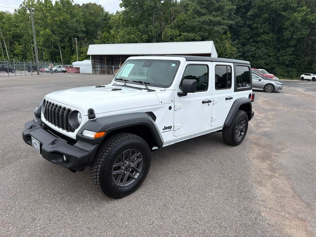 Used 2024 Jeep Wrangler Unlimited Sport AWD/4WD image 7