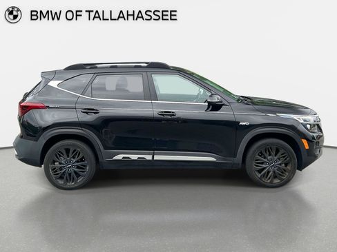 Used 2022 Kia Seltos Nightfall Edition AWD/4WD image 5