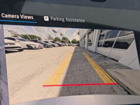 Used 2024 Mercedes-Benz E 350 4MATIC Sedan image 7